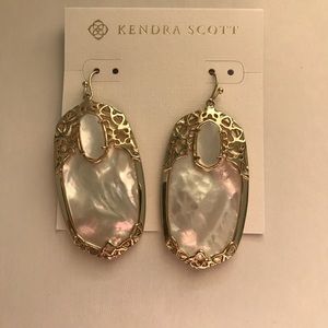 Kendra Scott Danielle Pearl earrings with stone